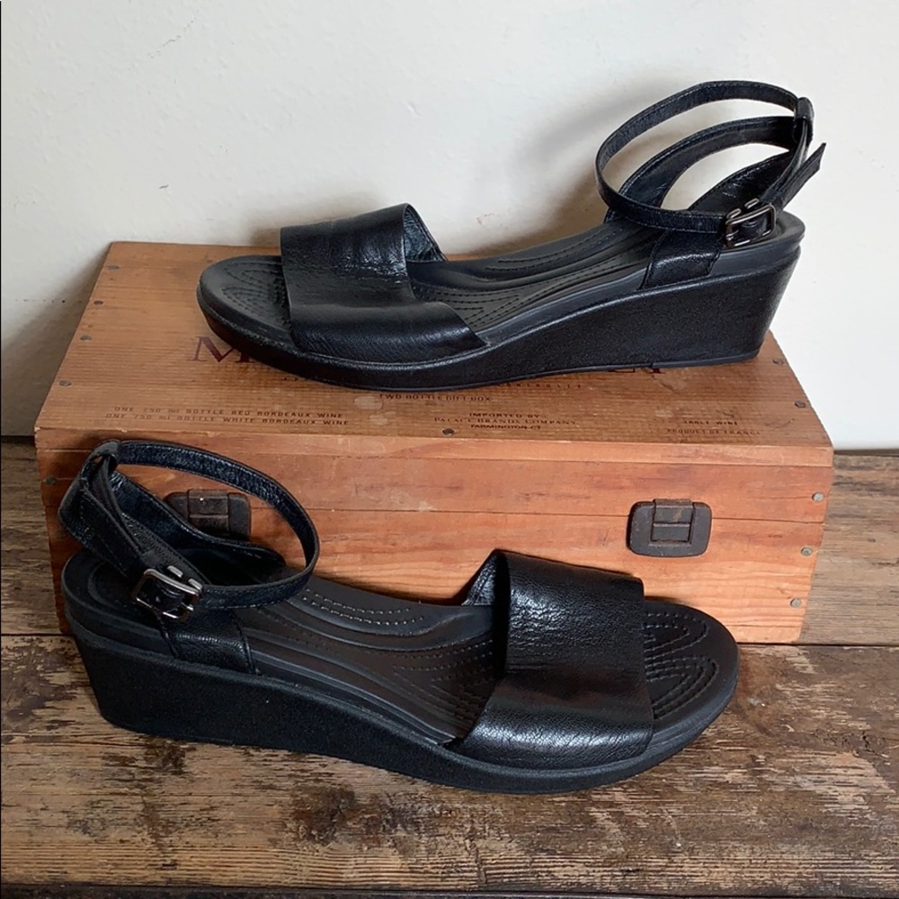 CROCS LEIGHANNE ANKLE women’s 10